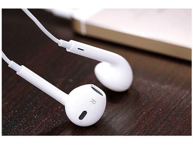 New earpod in ear headphone With Remote Mic @ Crazy Sales - We have the